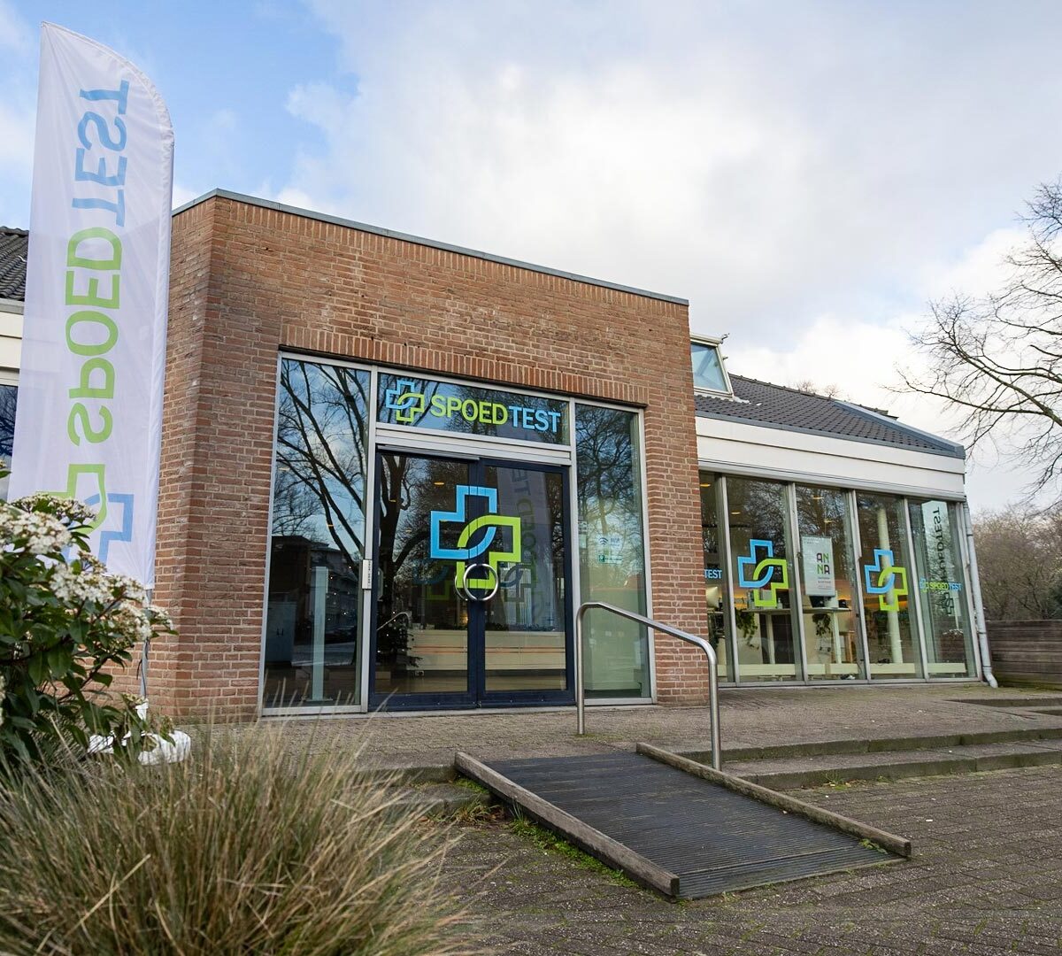 Spoedtest &bull; DBK.nl - Masters in Online Business | Websites op maat