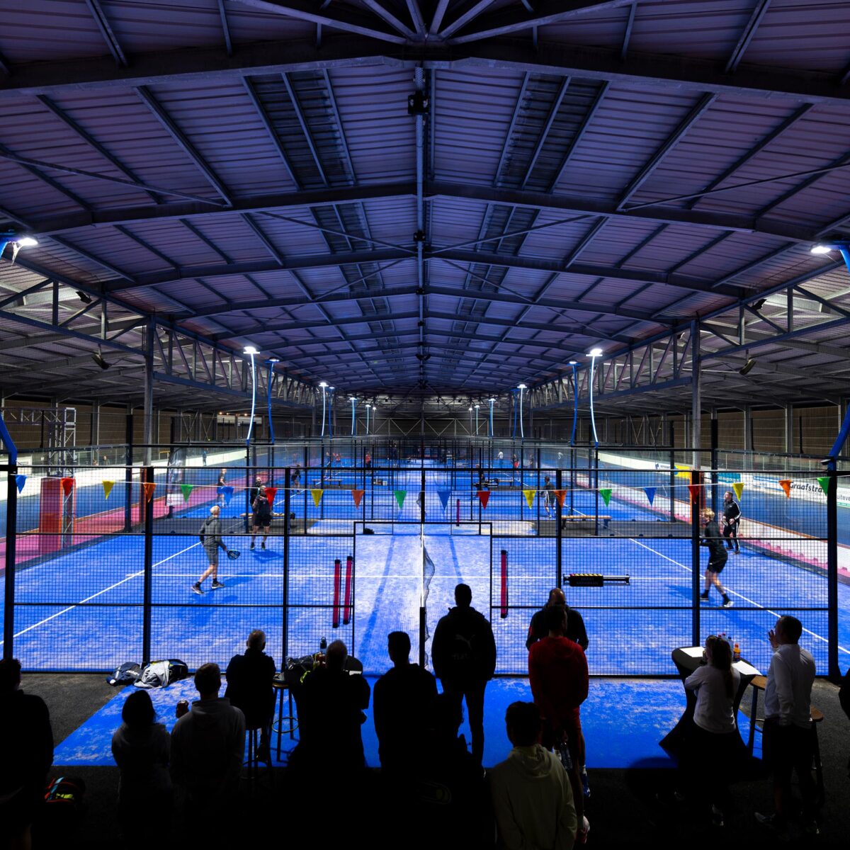 De sportiefste netwerkclub van Friesland! &bull; DBK.nl - Masters in Online Business | Websites op maat