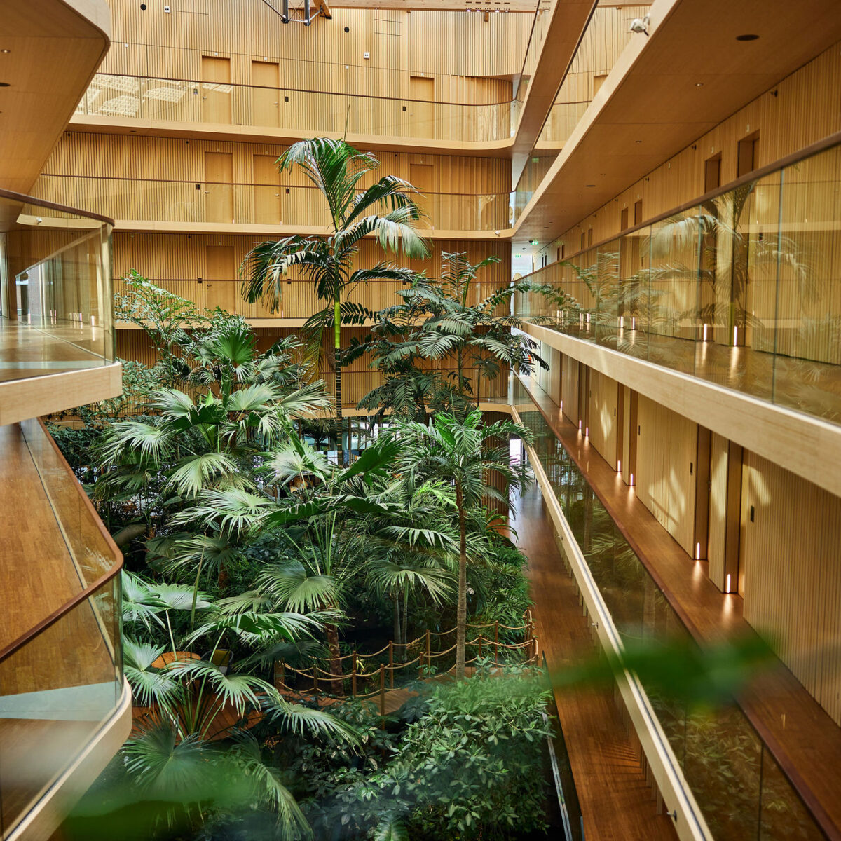 Hotel Jakarta Amsterdam &bull; DBK.nl - Masters in Online Business | Websites op maat